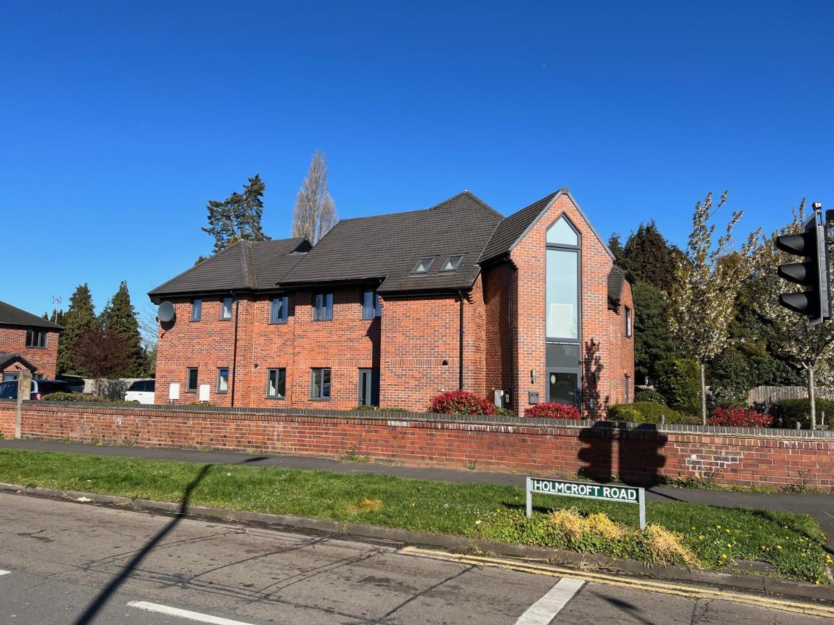 Cross Court, Stafford By Bell Apartments Zewnętrze zdjęcie