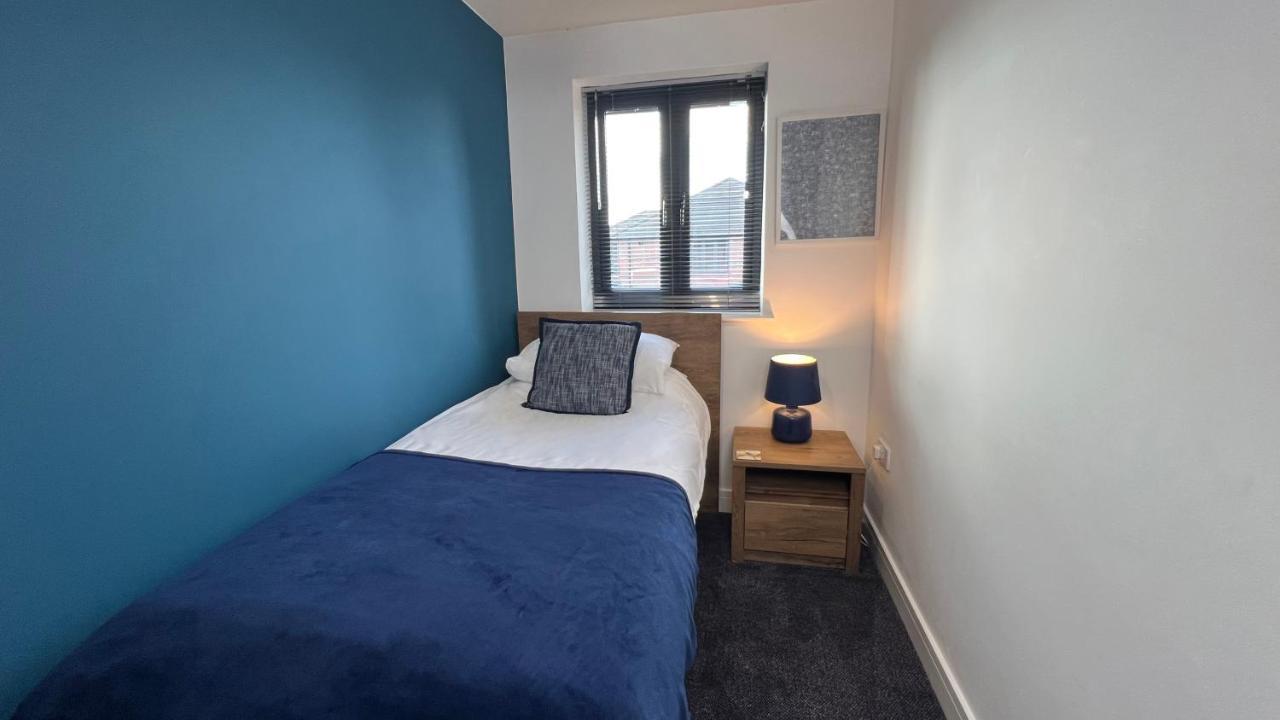 Cross Court, Stafford By Bell Apartments Zewnętrze zdjęcie
