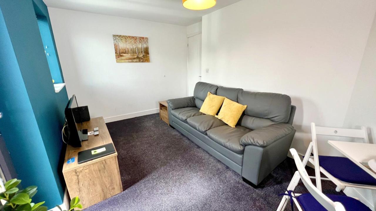 Cross Court, Stafford By Bell Apartments Zewnętrze zdjęcie