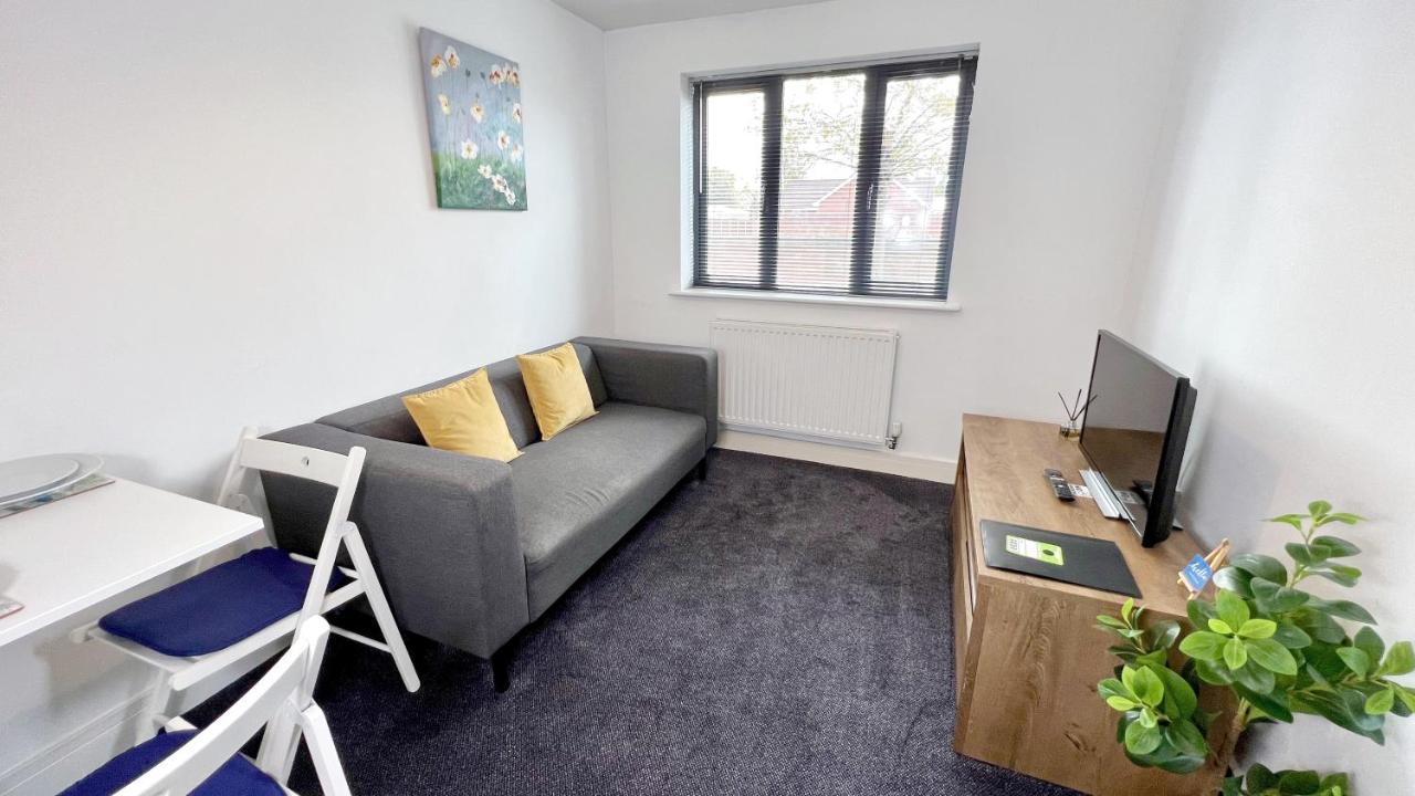 Cross Court, Stafford By Bell Apartments Zewnętrze zdjęcie
